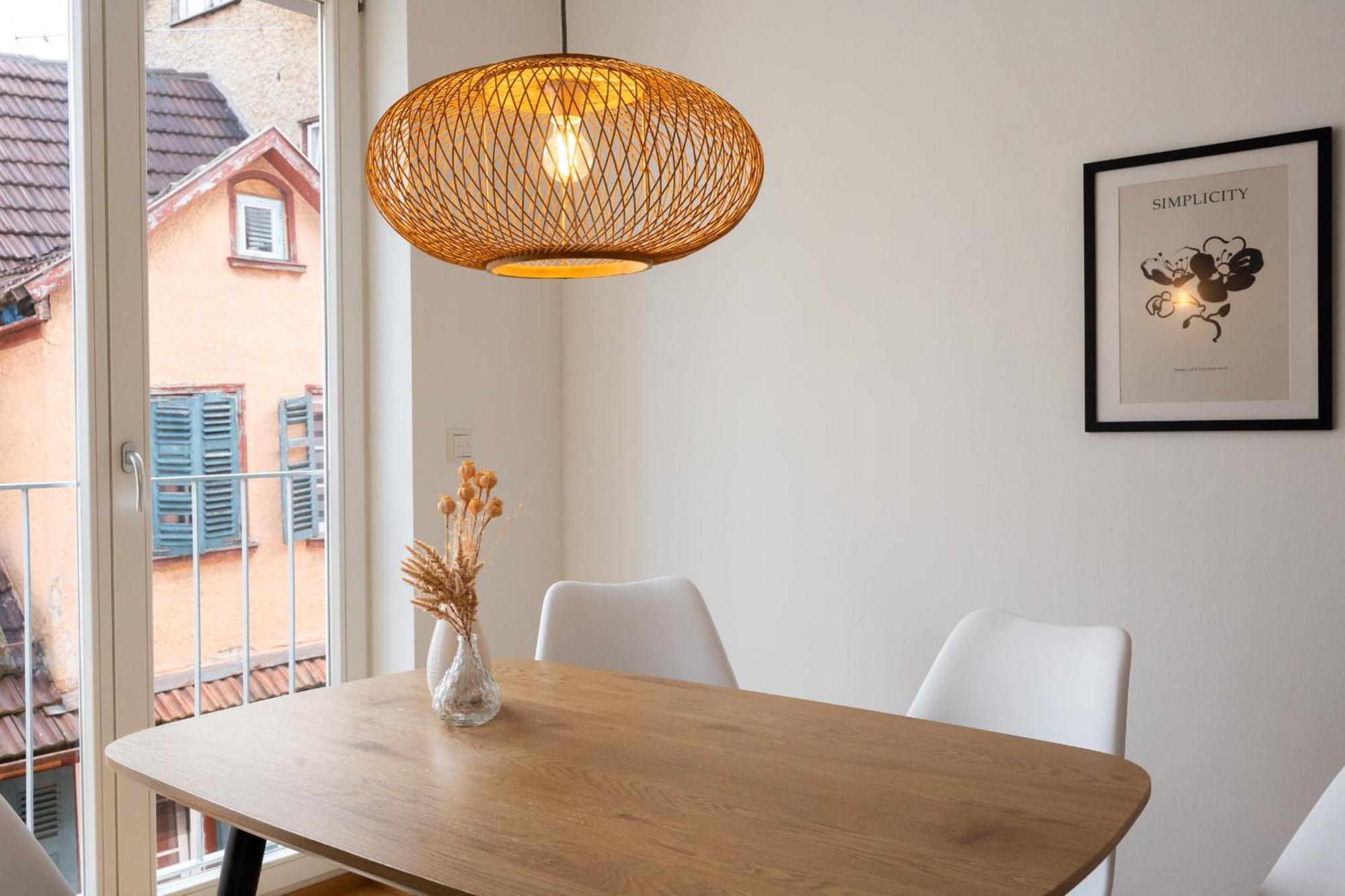 Altstadt Apartment 2 Zimmer Am Weibermarkt Ройтлинген Екстериор снимка
